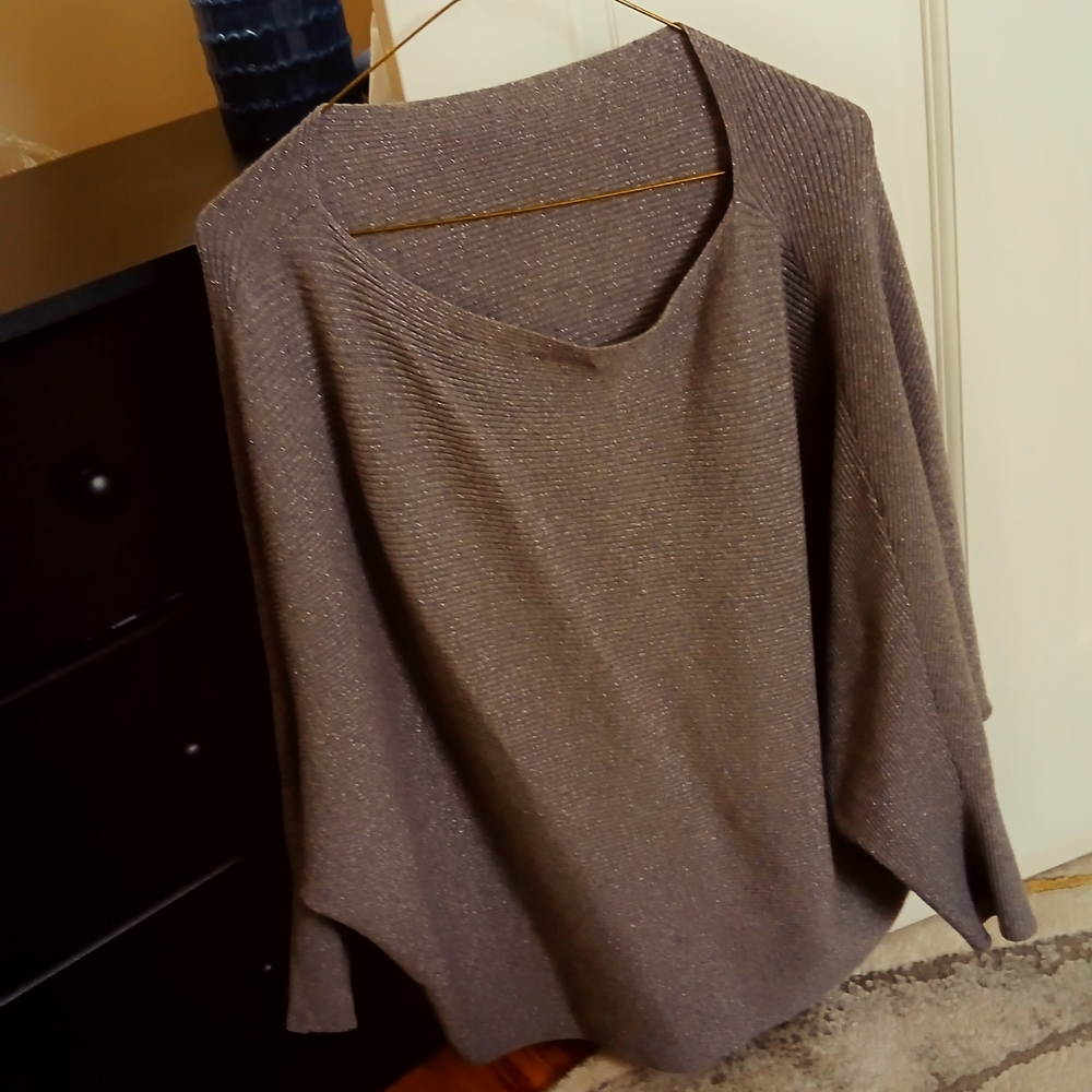 Chic Women's Metallic Gray Blouse